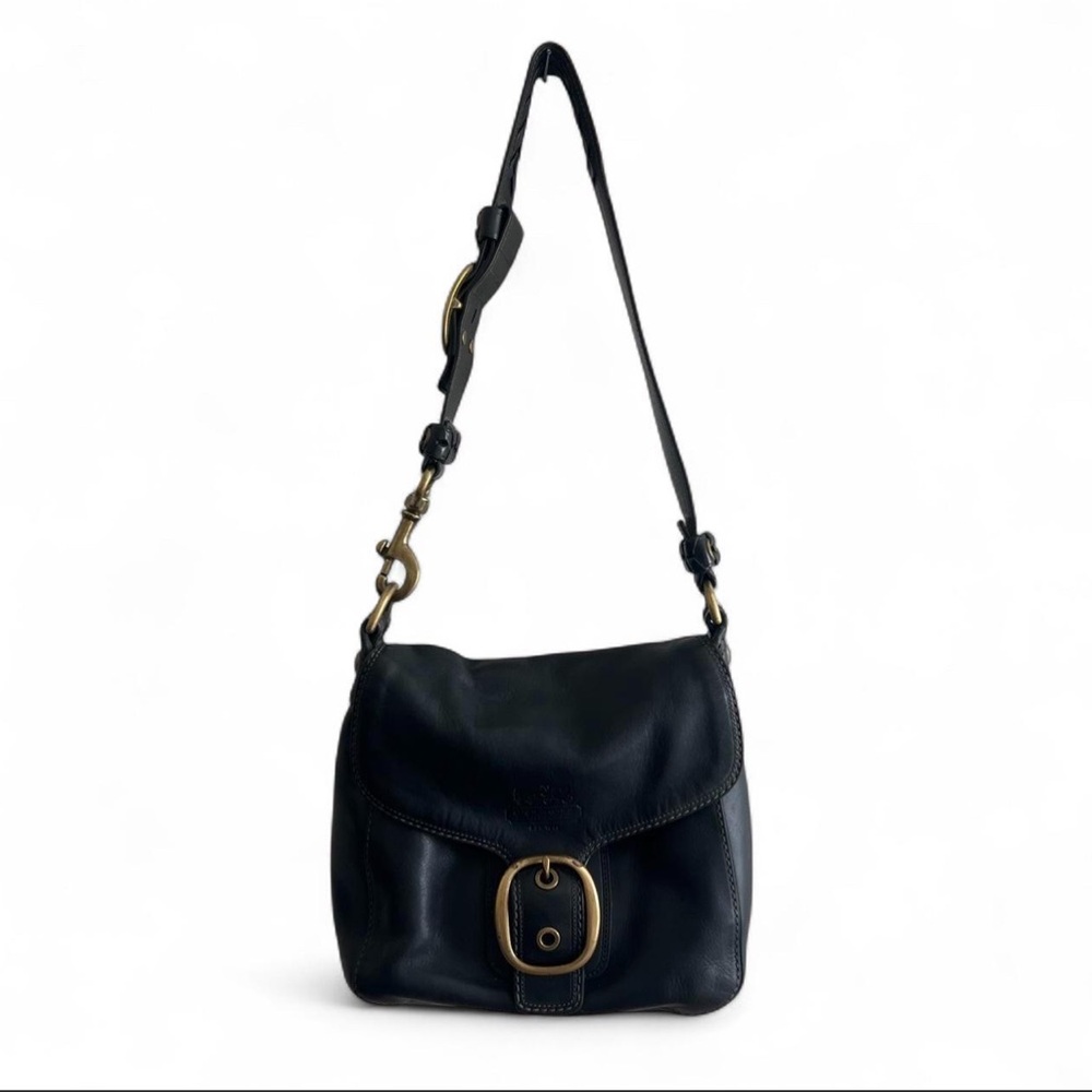 Authentic Coach Bleecker Leather Flap Large Shoulder Bag
Style No. F0769-11419 - Picture 3 of 9